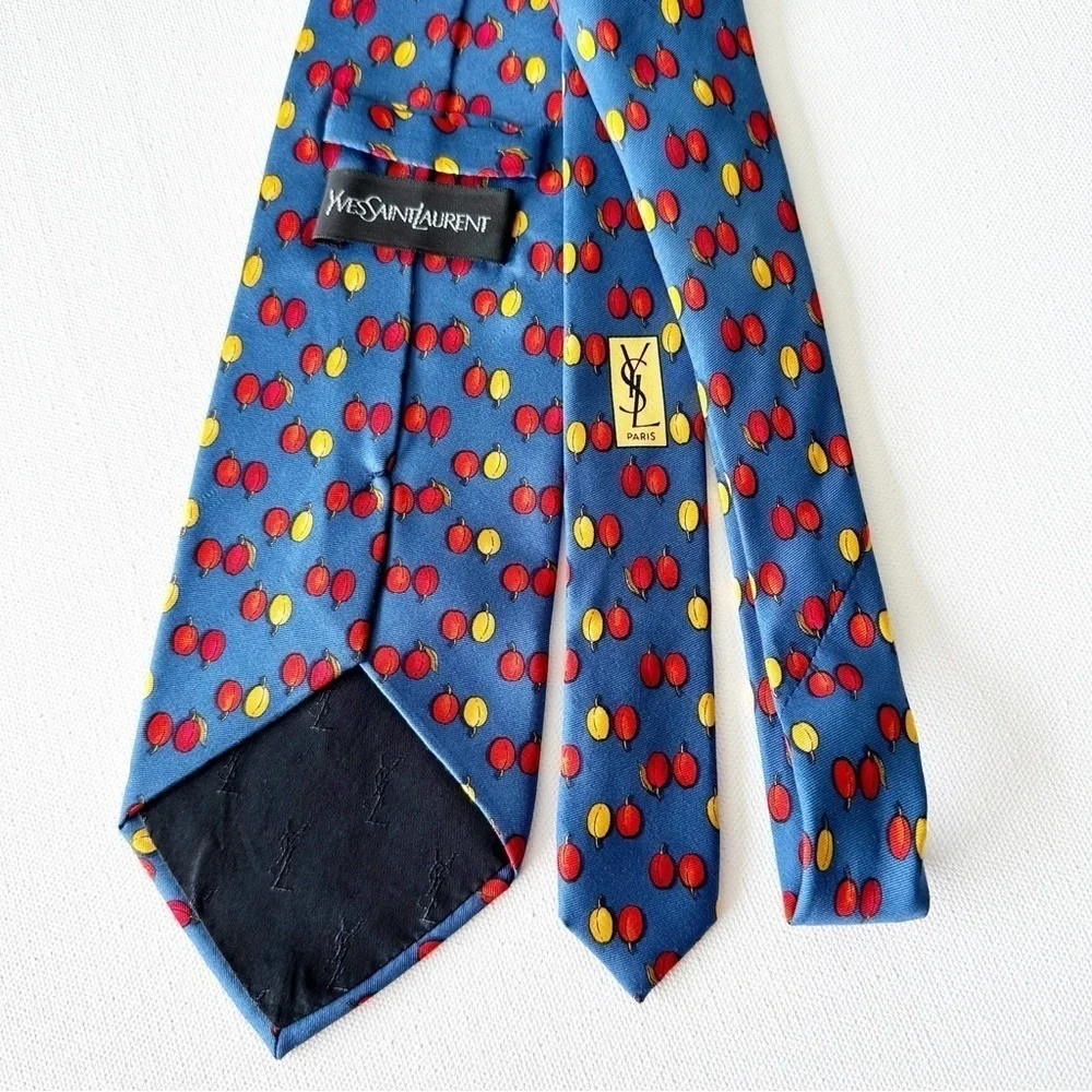 YSL Yves Saint Laurent Men’s Tie Necktie Blue Peaches Fruit Silk